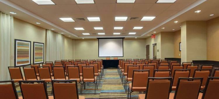 劳德代尔堡彭布罗克派恩斯万枫套房酒店(Fairfield Inn & Suites Fort Lauderdale Pembroke Pines)图片