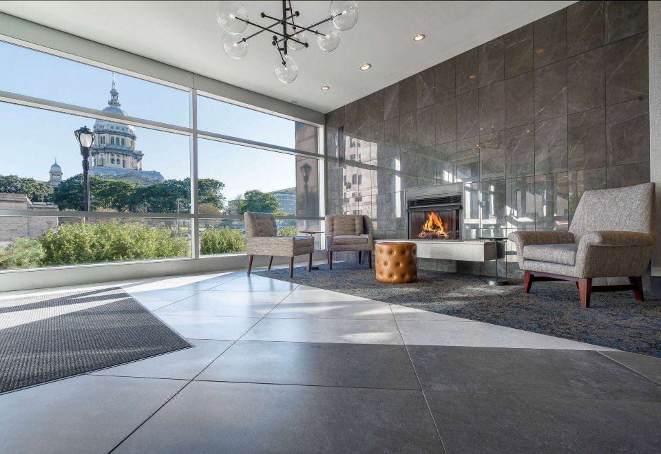 State House Inn Hotel Overview