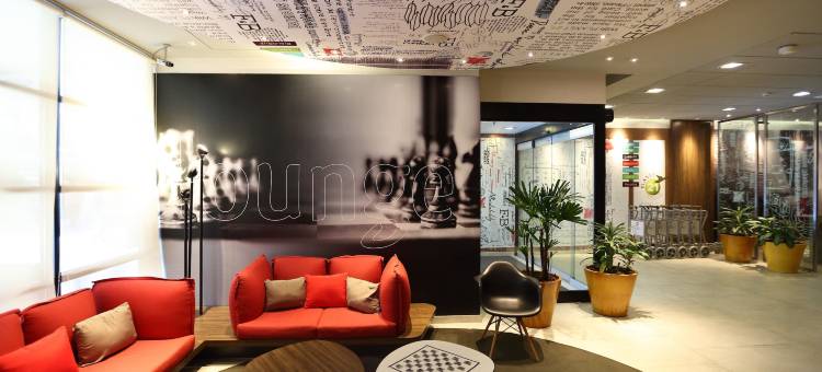 布宜诺斯艾利斯宜必思方尖碑酒店(Ibis Buenos Aires Obelisco)图片