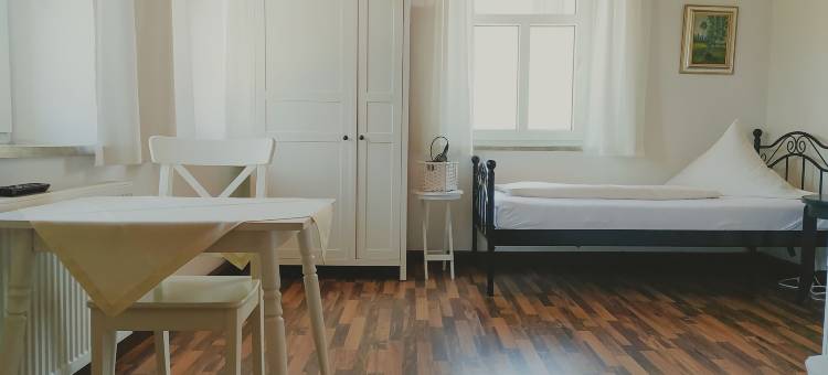 杜尔施罕克酒店(Dorfschänke Deggendorf Hotel & Apartmenthaus)图片