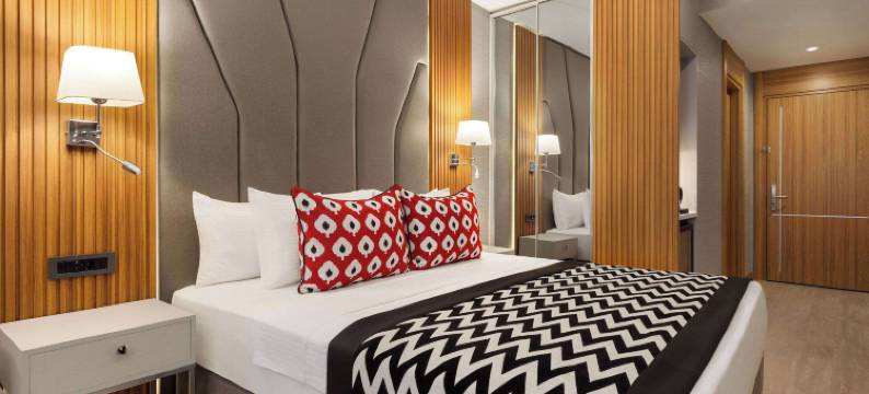 伊斯坦布尔希什利温德姆华美达安可酒店(Ramada Encore by Wyndham Istanbul Sisli)图片