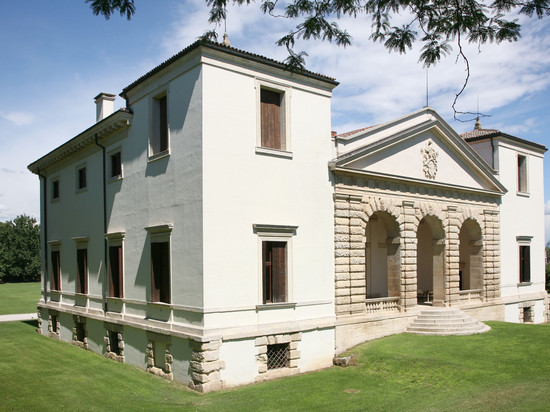 皮萨尼巴尔切萨别墅酒店