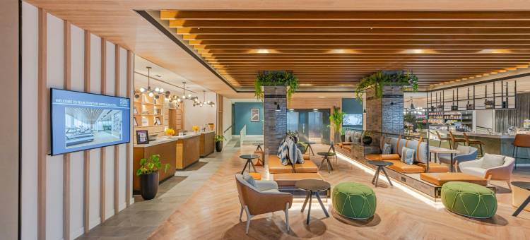 福朋喜来登阿卜杜勒阿齐兹国王酒店(Four Points by Sheraton King Abdul Aziz Road)图片
