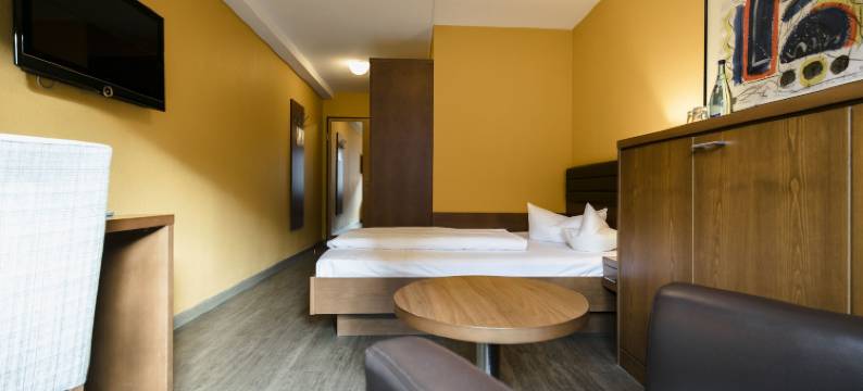 蒙特福特 - 达斯酒店(Montfort - das Hotel)图片