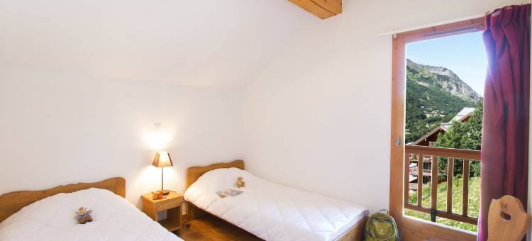 金谷木屋和村庄奥达里斯住宅酒店(Résidence Odalys le Hameau et les Chalets de la Vallée d'Or)图片