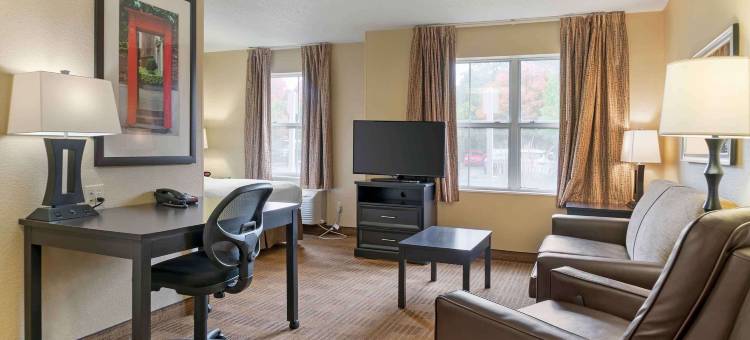 底特律诺维果园山广场美国长住公寓(Extended Stay America Suites - Detroit - Novi - Orchard Hill Place)图片