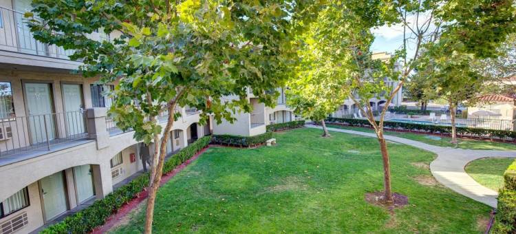 罗纳特公园旅馆(Inn at Rohnert Park)图片