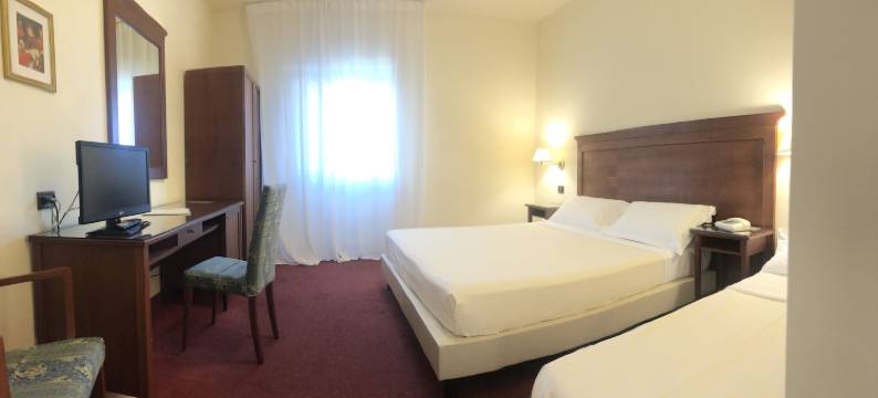 HR酒店(Hotel HR)图片