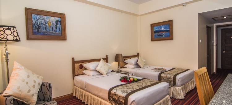 里诺酒店(Reno Hotel)图片