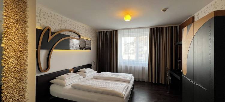 里德H +酒店(H+ Hotel Ried)图片