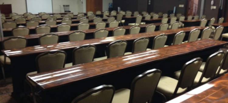 24街凤凰城机场希尔顿合博套房酒店(Motel 6 Phoenix, AZ – Sky Harbor)图片