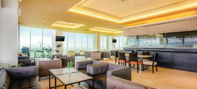 肯达里凯隆酒店(Claro Kendari)图片