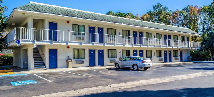 北查尔斯顿旅馆(North Charleston Lodge)图片