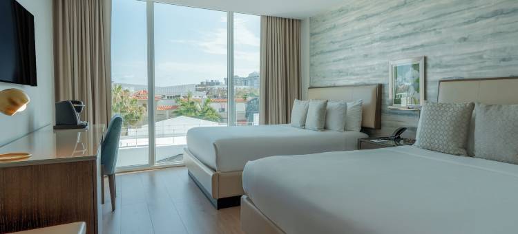 迈阿密海滩伊贝罗斯塔海浪酒店(Iberostar Waves Miami Beach)图片
