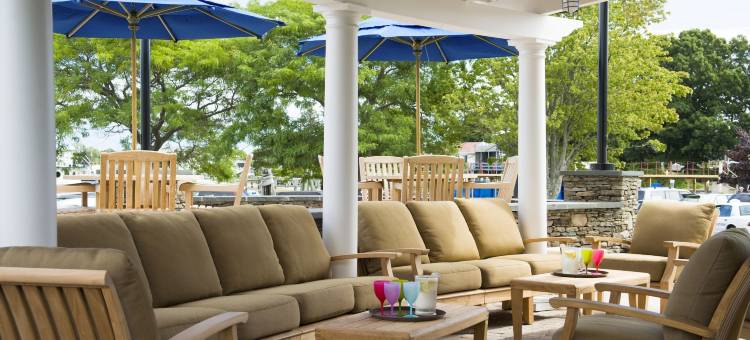 海恩尼斯海港酒店(Hyannis Harbor Hotel)图片