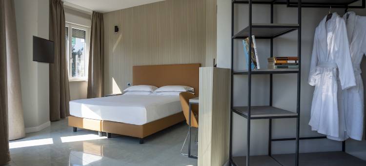 阿莱格罗意大利斯佩西亚(Allegroitalia la Spezia 5 Terre)图片