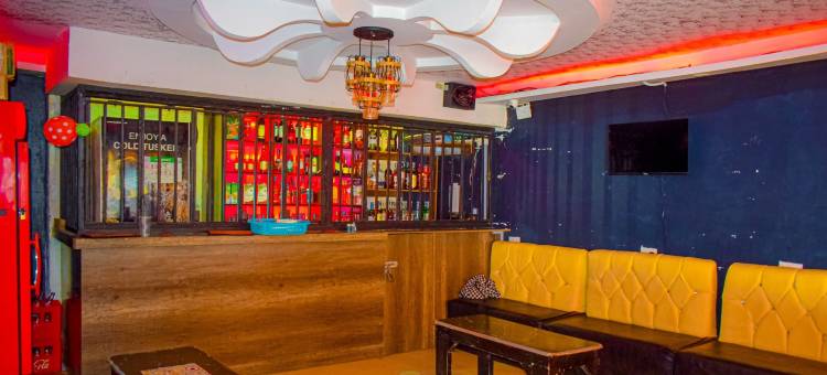 蓝花楹豪华套房(Jacaranda Luxury Suites)图片