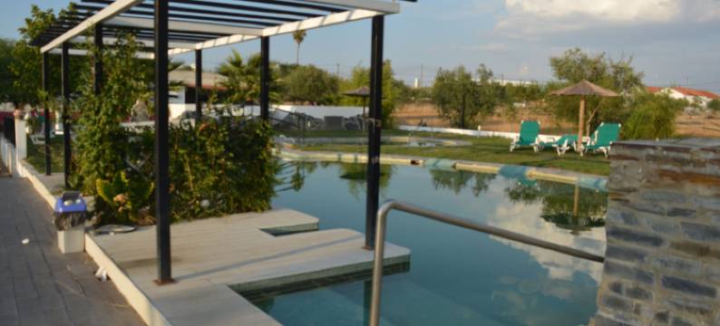 鲁斯塔露丝农家乐(Lusitaurus)图片