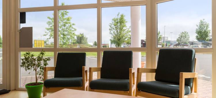 圣弗卢尔原创访问酒店(The Originals Access, Hôtel Saint-Flour)图片