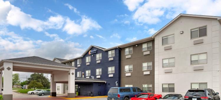 北格林菲尔德舒适套房酒店(Comfort Inn & Suites North Greenfield)图片