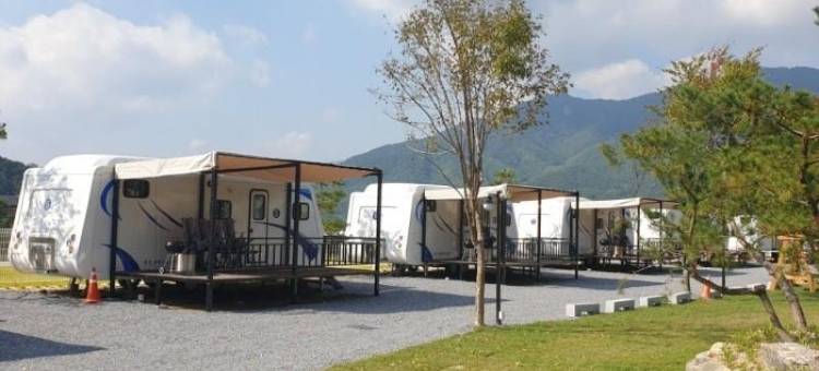 抱川约翰卡拉班豪华露营(Pocheon the John Kara Ban Glamping)图片