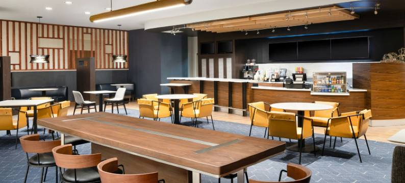 万怡夏洛特市中心酒店(Courtyard Charlotte City Center)图片