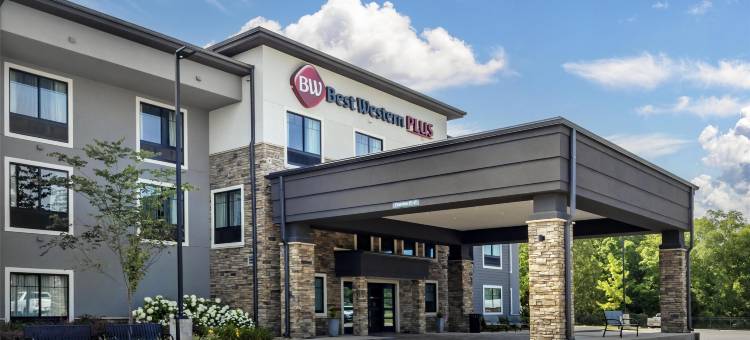 劳伦斯堡贝斯特韦斯特优质酒店(Best Western Plus Lawrenceburg)图片