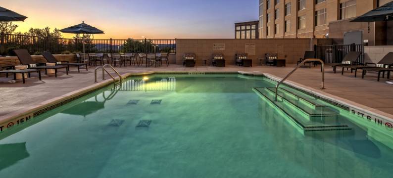 富兰克林冷泉希尔顿酒店(Hilton Franklin Cool Springs)图片