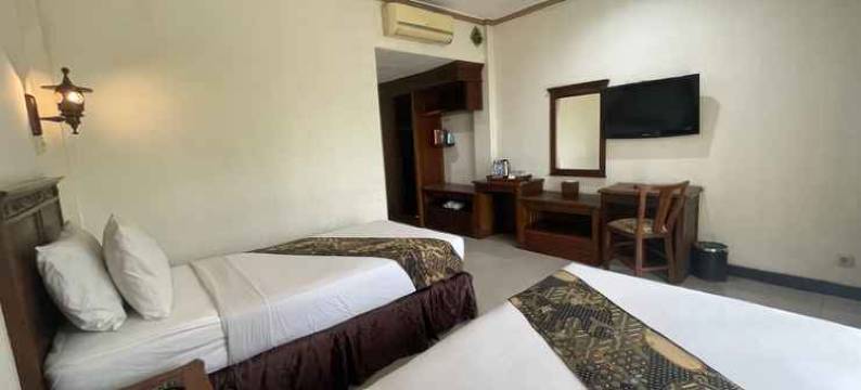 宇斯洛酒店餐厅及会议(Yusro Hotel Restaurant & Convention)图片