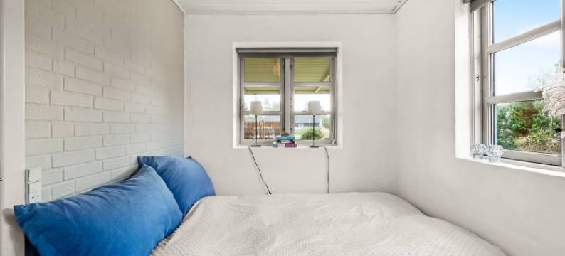 "Agni" - 800m from the Sea图片