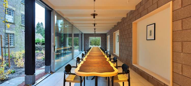 Historic Retreat in Peak District by River Dane图片