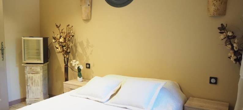 Stone House near Châteauneuf-du-Pape Vineyards图片