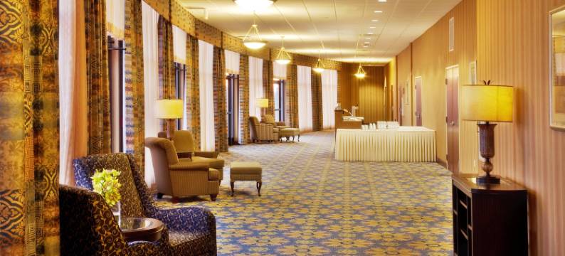 昆西假日酒店(Holiday Inn QUINCY by IHG)图片