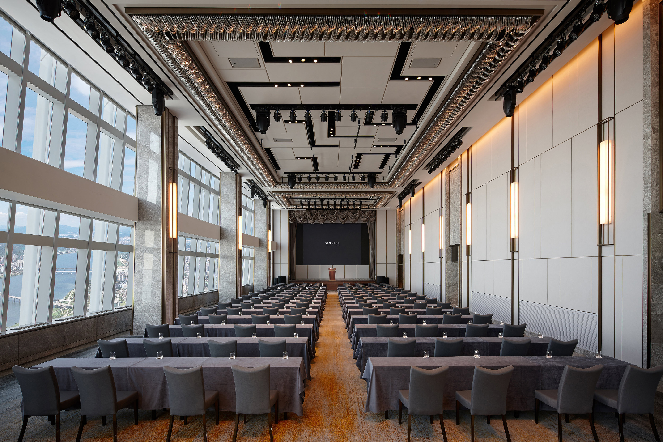 Signiel Seoul Over view