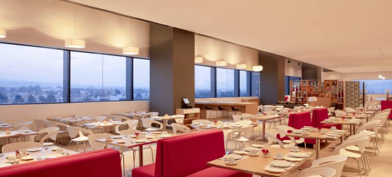 普埃布拉公园嘉年华酒店(Fiesta Inn Parque Puebla)图片