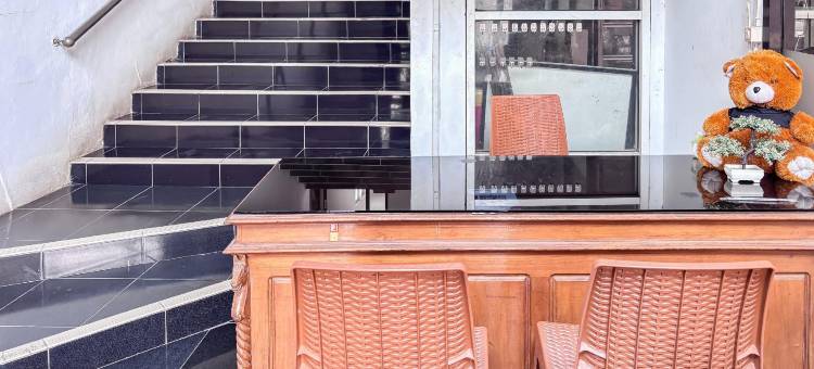 红门酒店-近苏邦阿伦阿伦2号(Koolkost Near Dprd Kabupaten Subang)图片