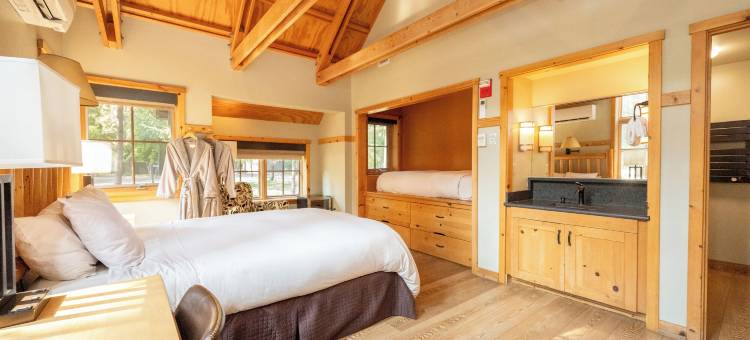 睡女士山度假村(Sleeping Lady Mountain Resort)图片