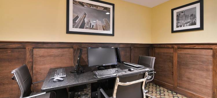 格伦维尤 - 芝加哥郊区贝斯特韦斯特套房酒店(Best Western Glenview Inn-Chicagoland Inn and Suites)图片