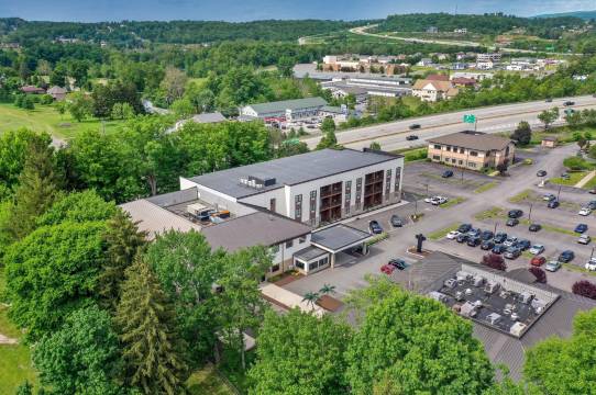 蔓越莓酒店-阿桑德精选酒店(The Cranberry, Ascend Hotel Collection)