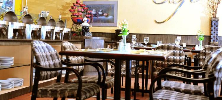 埃默洛尔德布蒂里酒店(Emerald Puteri Hotel)图片