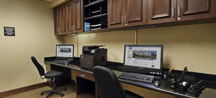 亚历山德里亚希尔顿欢朋旅馆&套房酒店(Hampton Inn & Suites Alexandria)图片