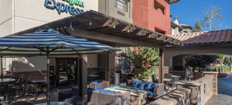 Holiday Inn Express 普雷斯科特(Holiday Inn Express PRESCOTT by IHG)图片