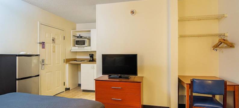 费耶特维尔, 北卡自由堡地区6号汽车旅馆(Motel 6-Fayetteville, NC - Fort Liberty Area)图片