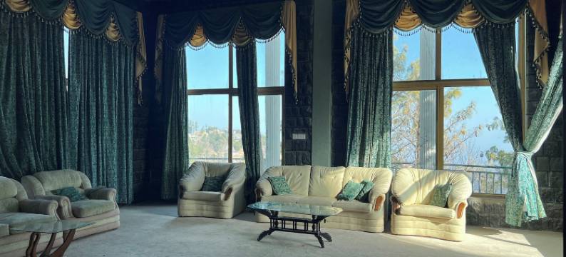 雪松与苏顿(Cedar & Sutoon)图片