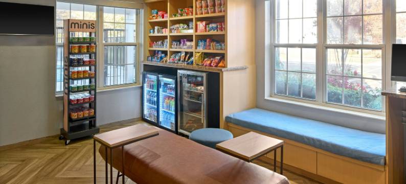 米德堡国家商业园万豪TownePlace Suites酒店(TownePlace Suites Fort Meade National Business Park)图片