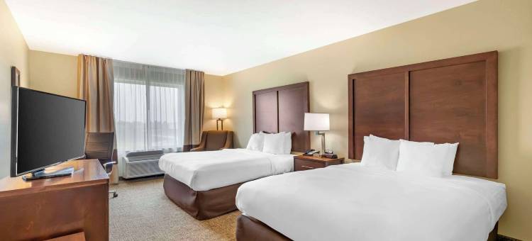 格林内尔舒适套房酒店 - 近 I-80(Comfort Inn & Suites Grinnell Near I-80)图片