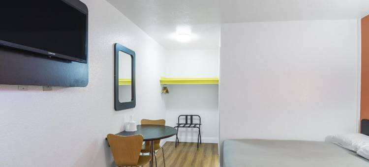 Motel 6 彭萨科拉，佛罗里达州 - 机场西(Motel 6 Pensacola, FL - West)图片
