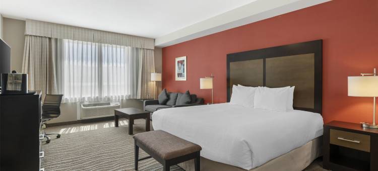 梅里特贝斯特韦斯特优质酒店(Best Western Plus Merritt Hotel)图片