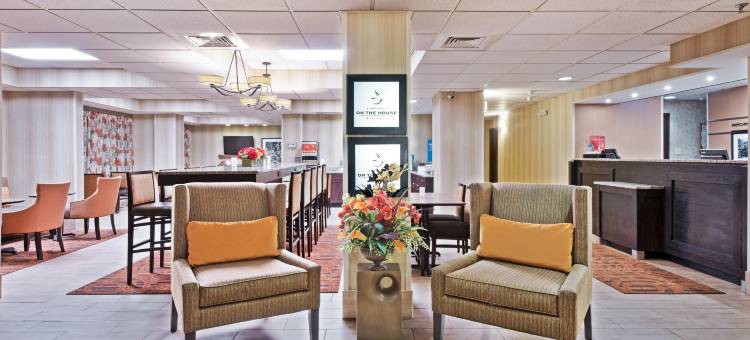 欢朋亨廷顿/巴伯斯维尔酒店(Hampton Inn Huntington/Barboursville)图片