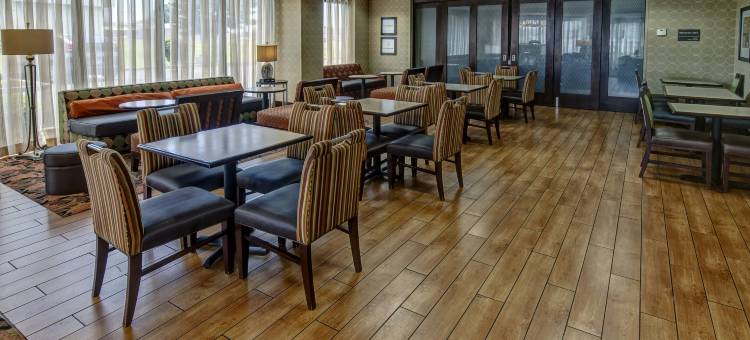 布莱斯维尔欢朋酒店(Hampton Inn Blytheville)图片